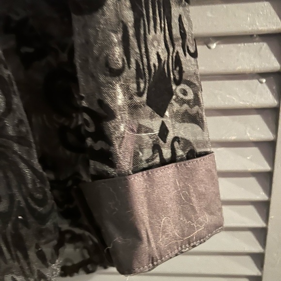 Disney The Haunted Mansion Wallpaper Long Sleeve Button Down Shirt - Picture 4 of 5